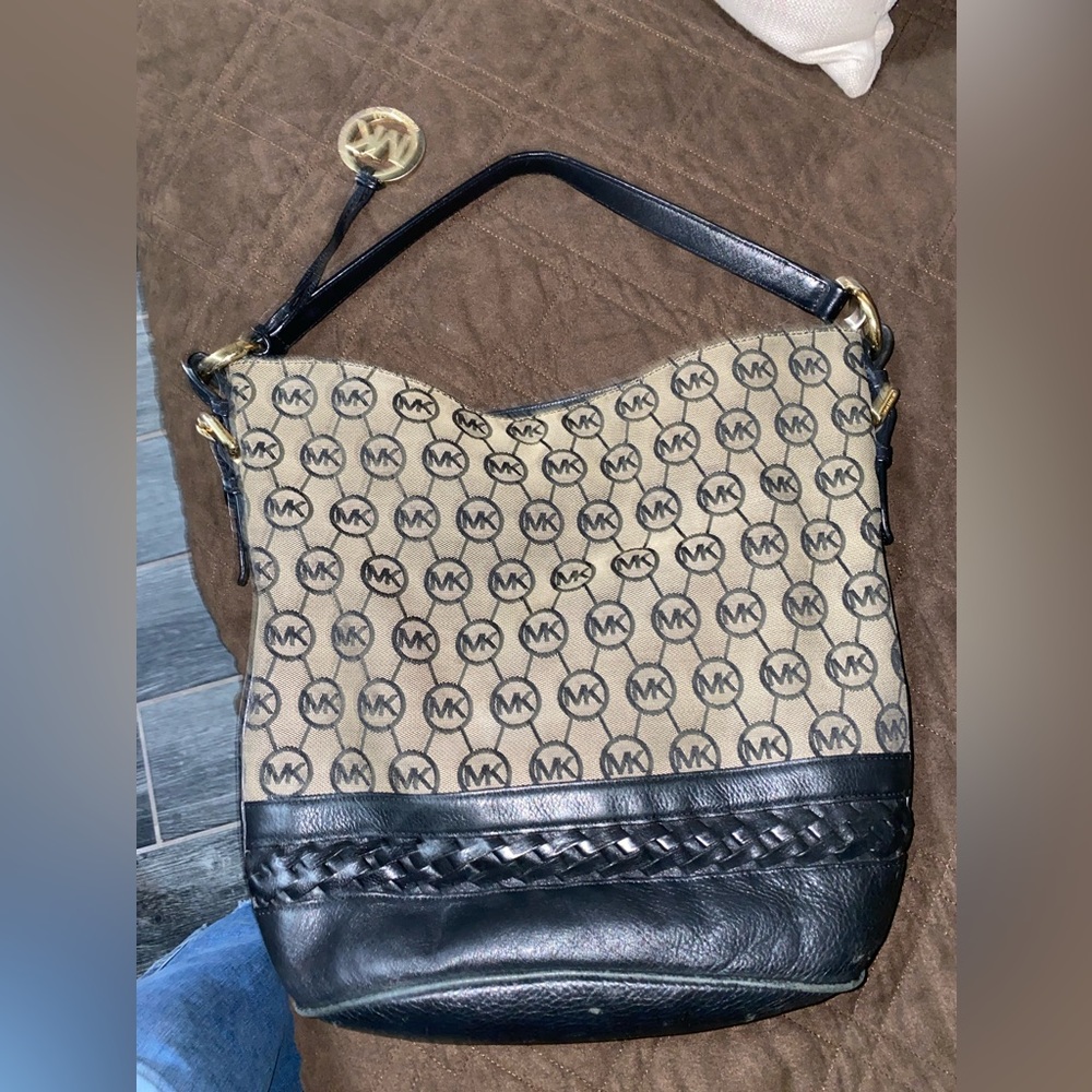 Michael Kros purse